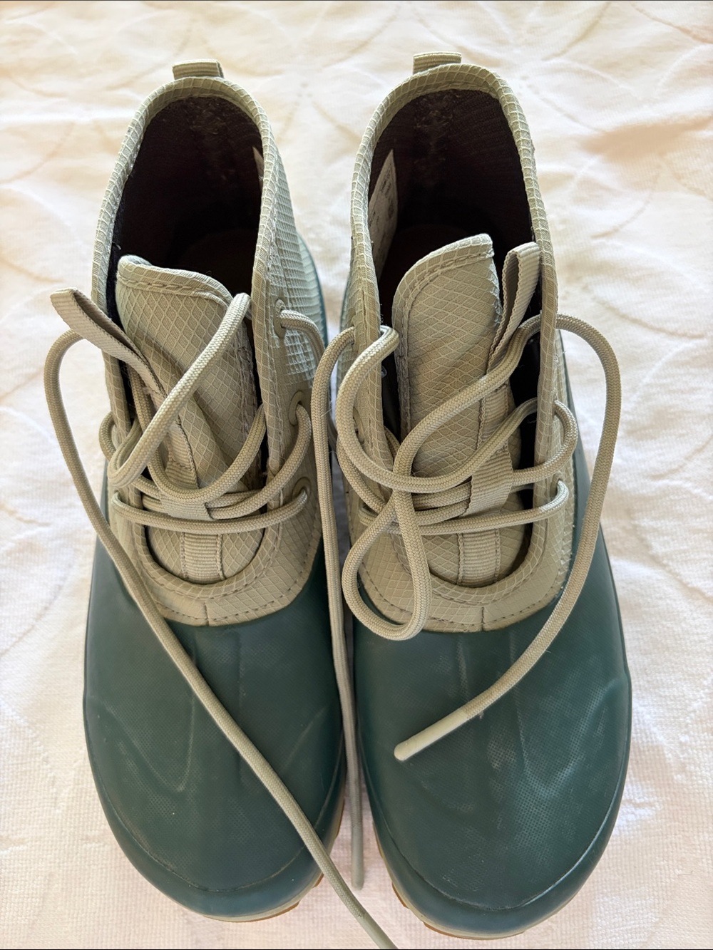 Bogs Women’s Lace-Up Duck Boots in Teal, size 9